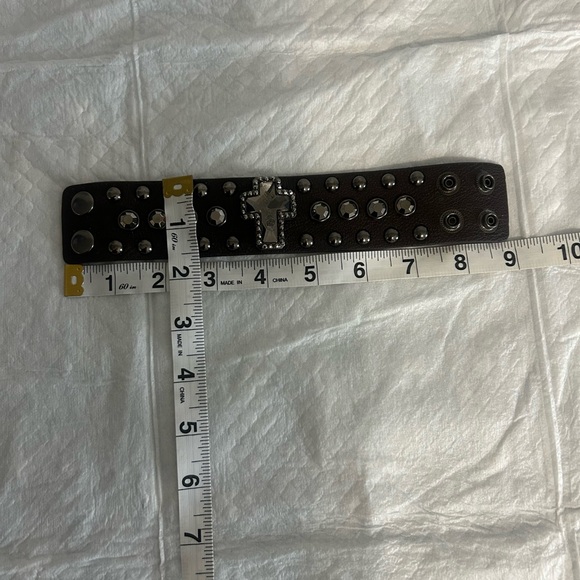 Leather Cross Cuff Bracelet Black Unbranded Snap Closure - Picture 2 of 7